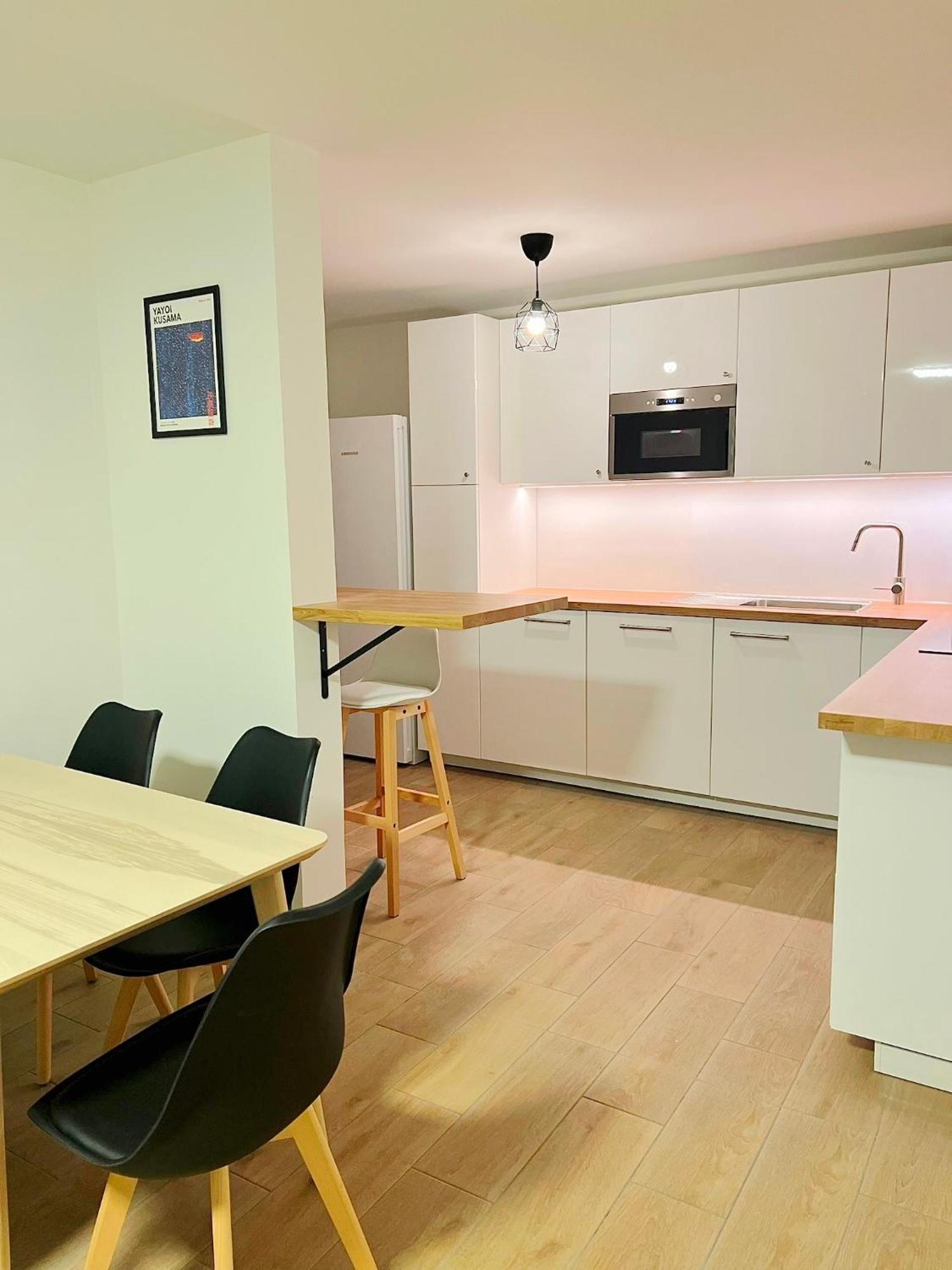 Grand Appart Neuf Lumineux, Parking Gratuit, 10 Min Centre Strasbourg Exterior foto